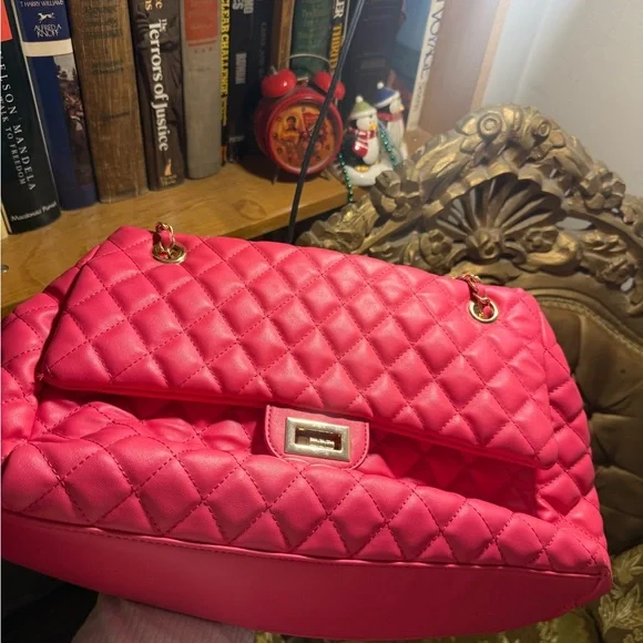 Pink Quilted Women's Bag - Picture 6 of 7